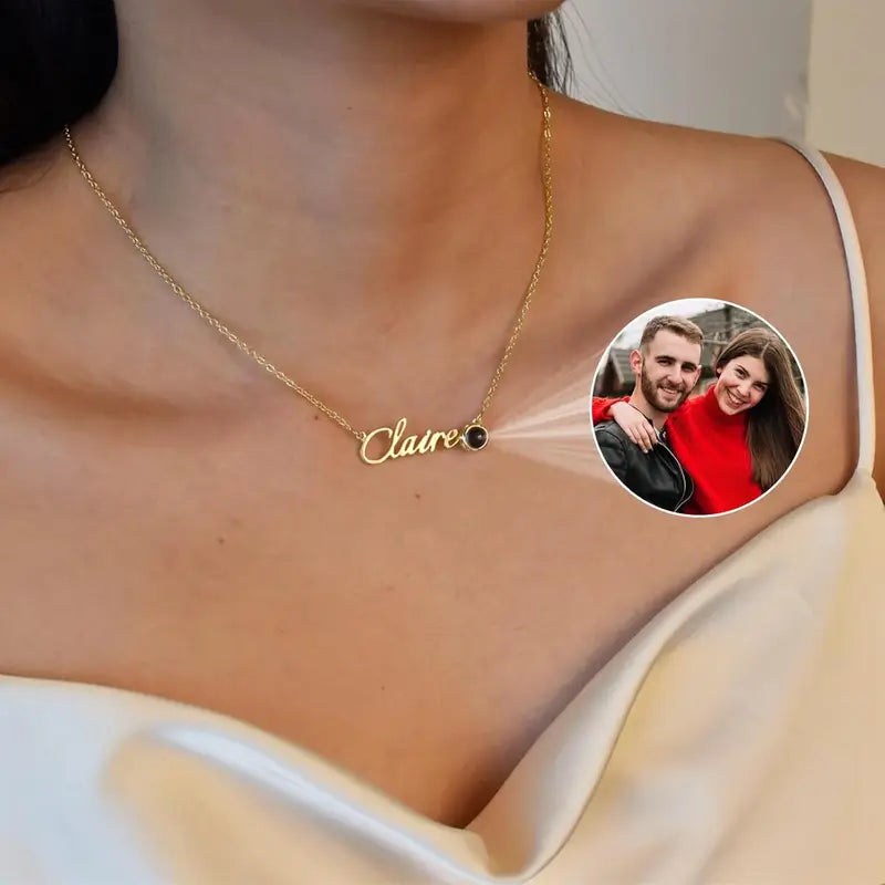 Engravable Name Necklace with Photo inside