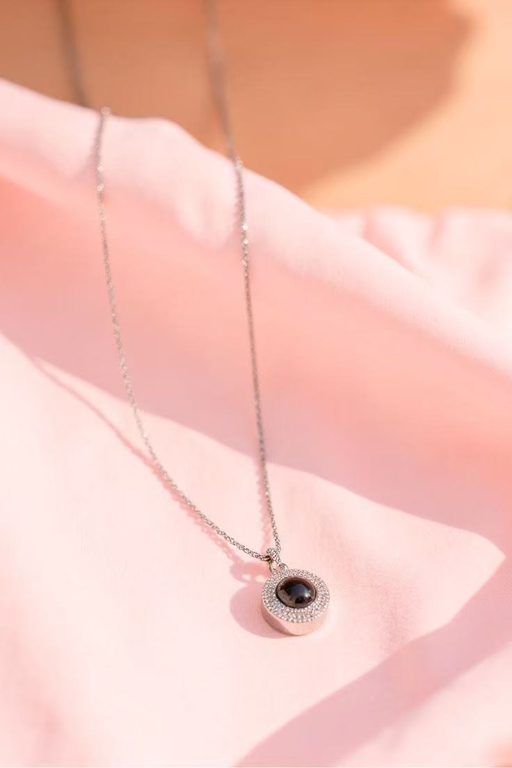 Personalized Photo Pendant Necklace for man＆woman